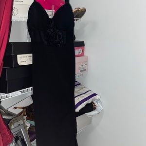 Black straped dress